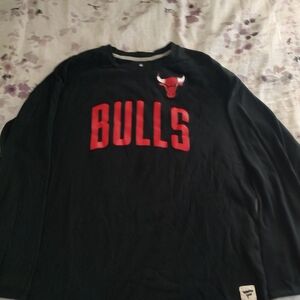 Fanatics Black and Red Chicago Bulls Size Large Graphic Tee